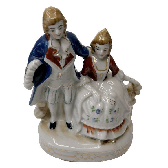 Occupied Japan Figurine 18th Century Man & Woman Hand Painted 1945-1952 VTG - Picture 1 of 10